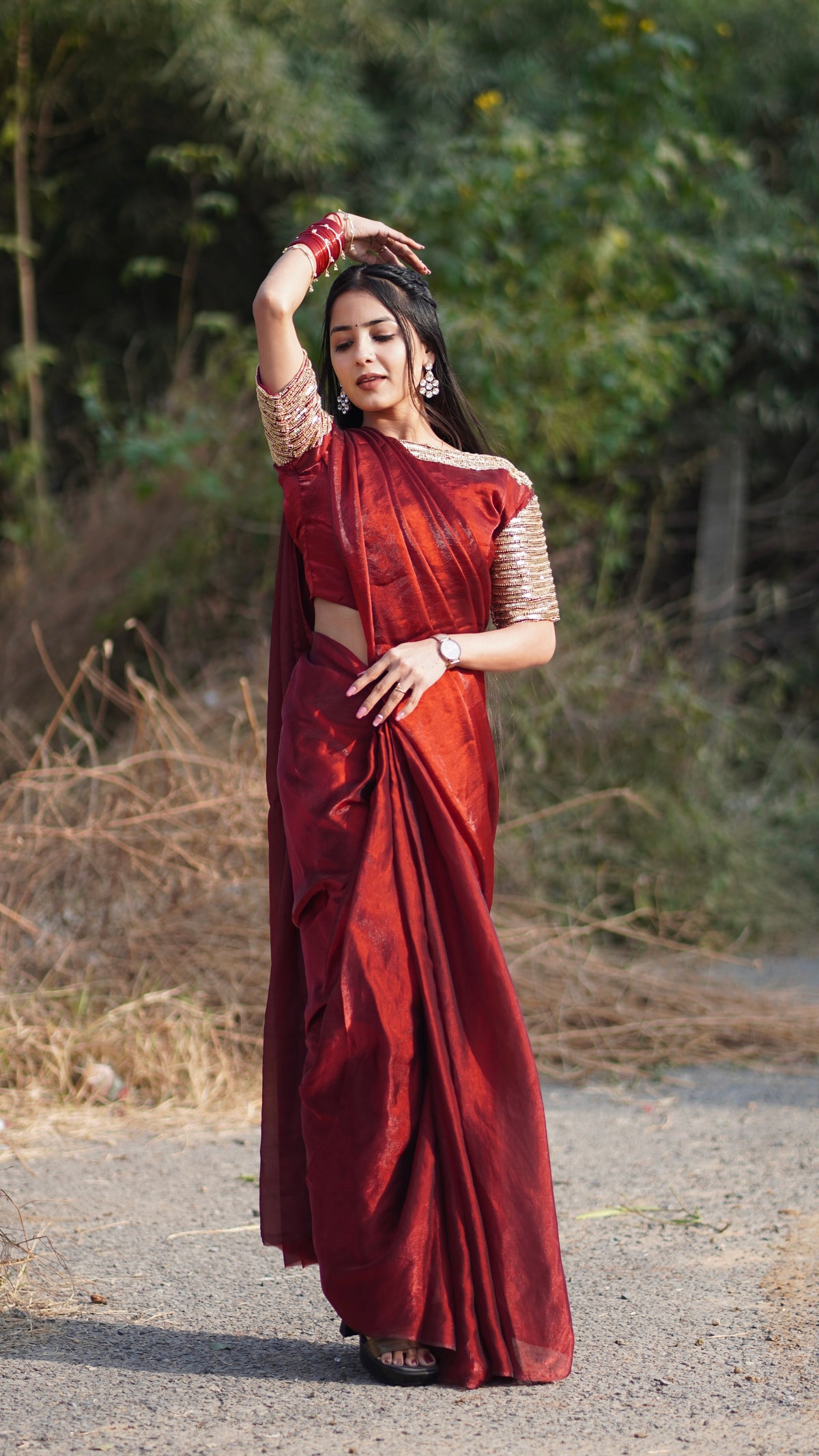 Super Trending: Handwork Space Silk Saree