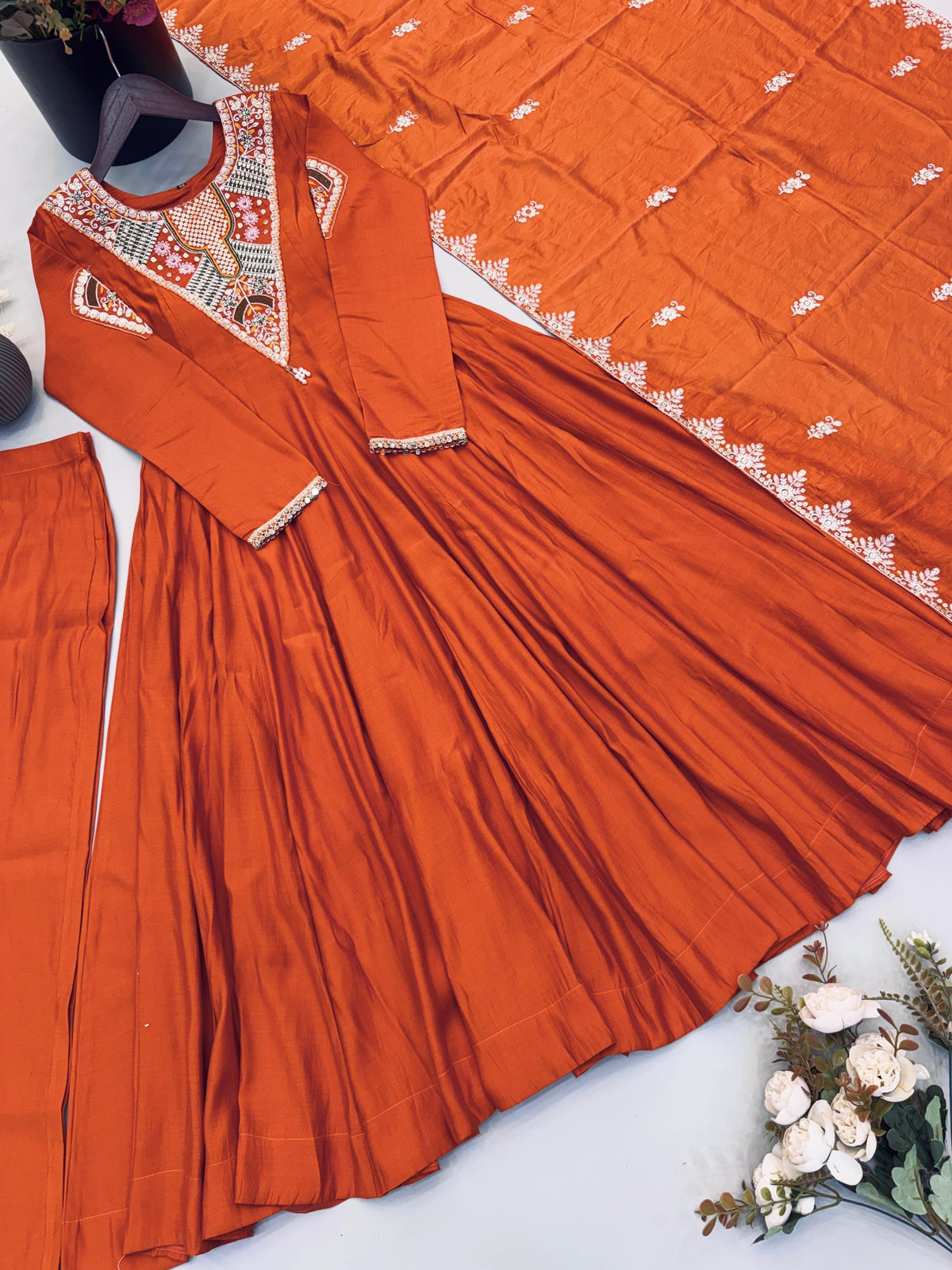 Husna bai Anarkali | Fully Stitched