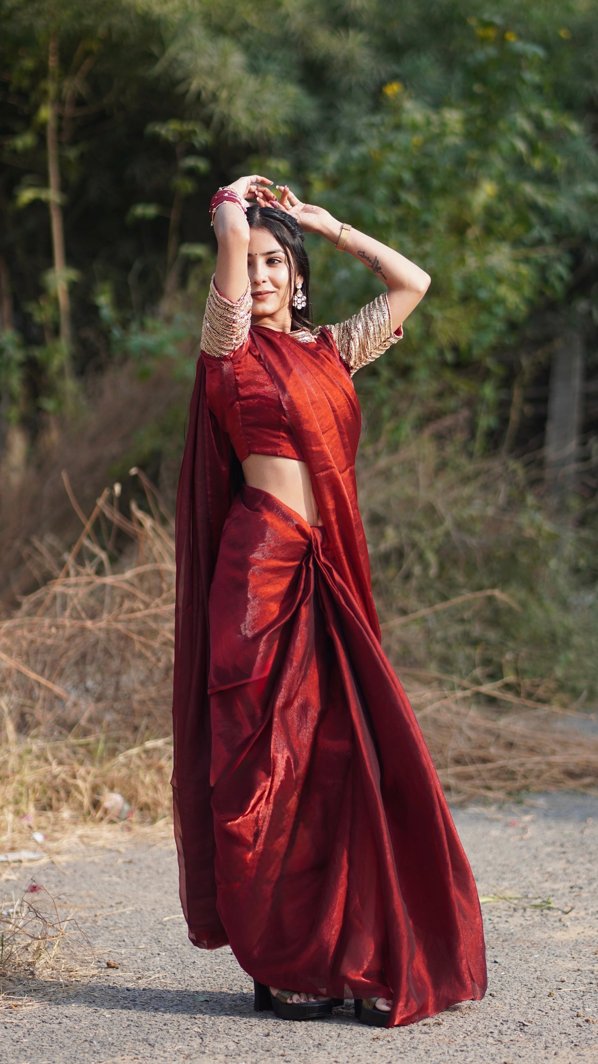 Super Trending: Handwork Space Silk Saree