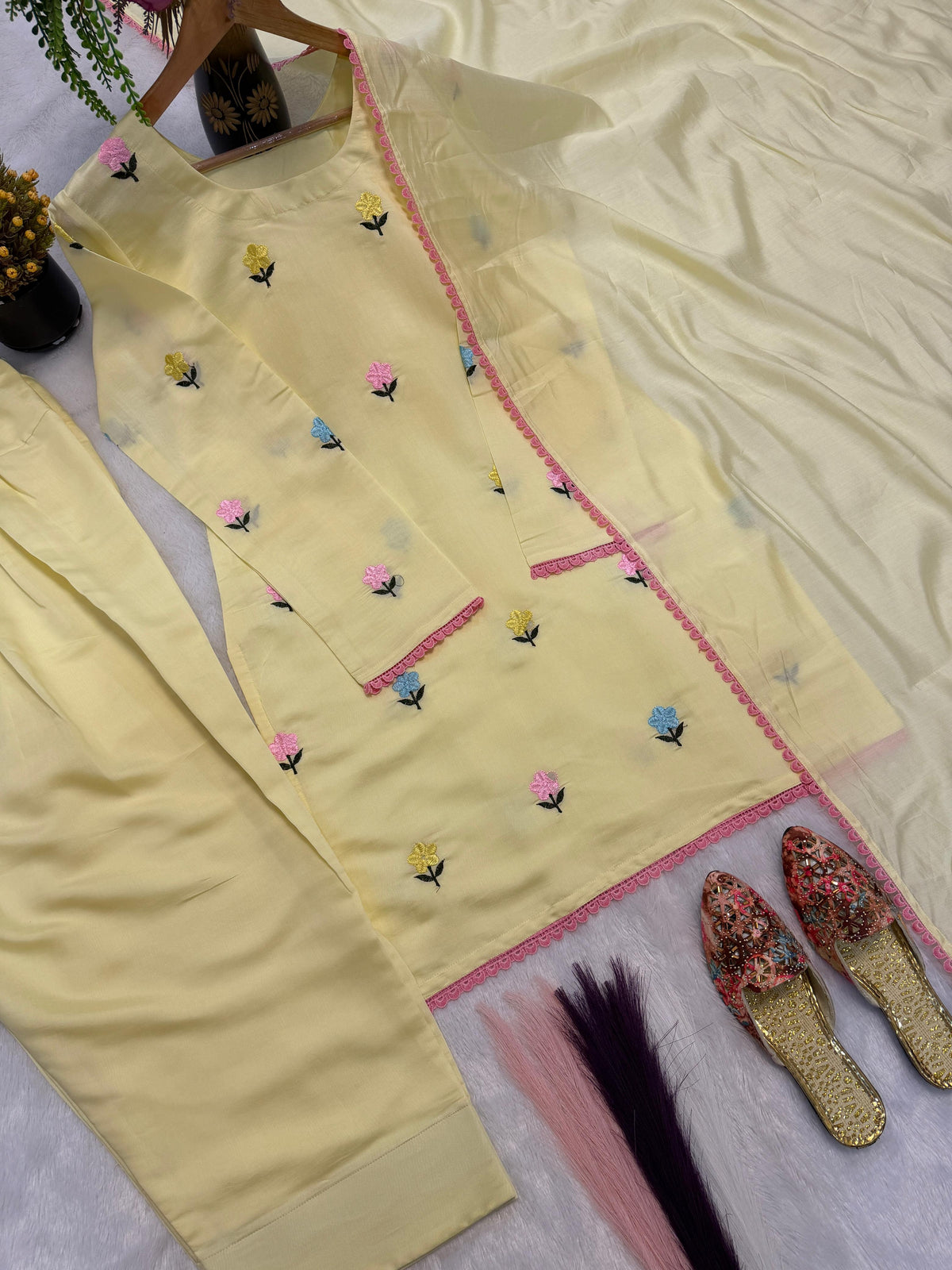 𝓑𝓾𝓽𝓽𝓮𝓻𝓬𝓾𝓹 𝓑𝓵𝓸𝓸𝓶 Farshi Set✨