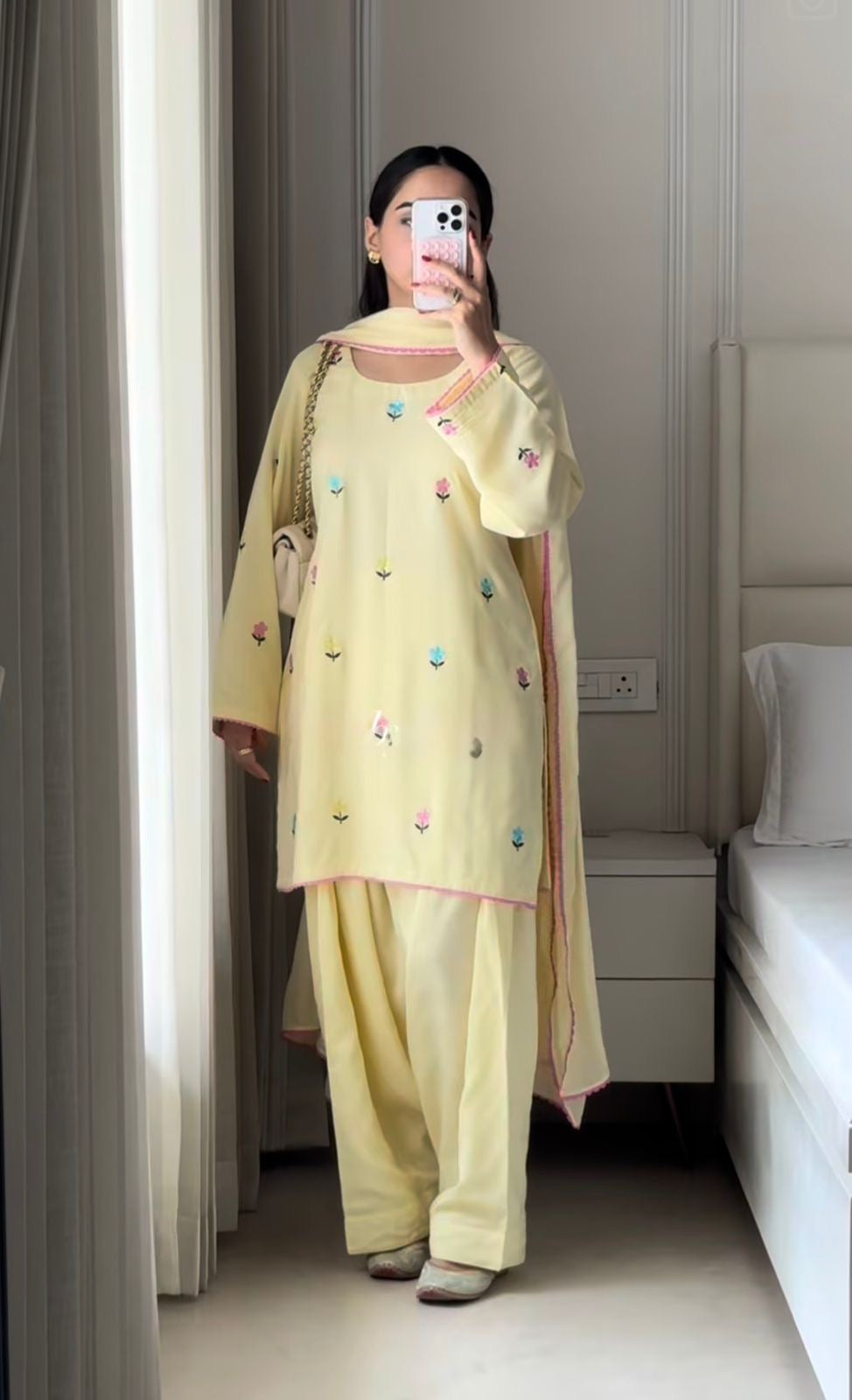 𝓑𝓾𝓽𝓽𝓮𝓻𝓬𝓾𝓹 𝓑𝓵𝓸𝓸𝓶 Farshi Set✨