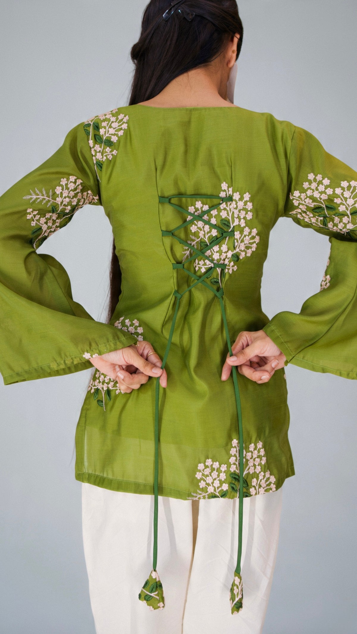 Elegant Chanderi Silk Thread-Work Kurti