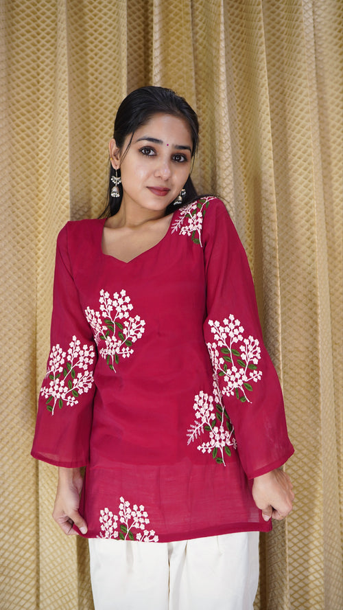 Elegant Chanderi Silk Thread-Work Kurti