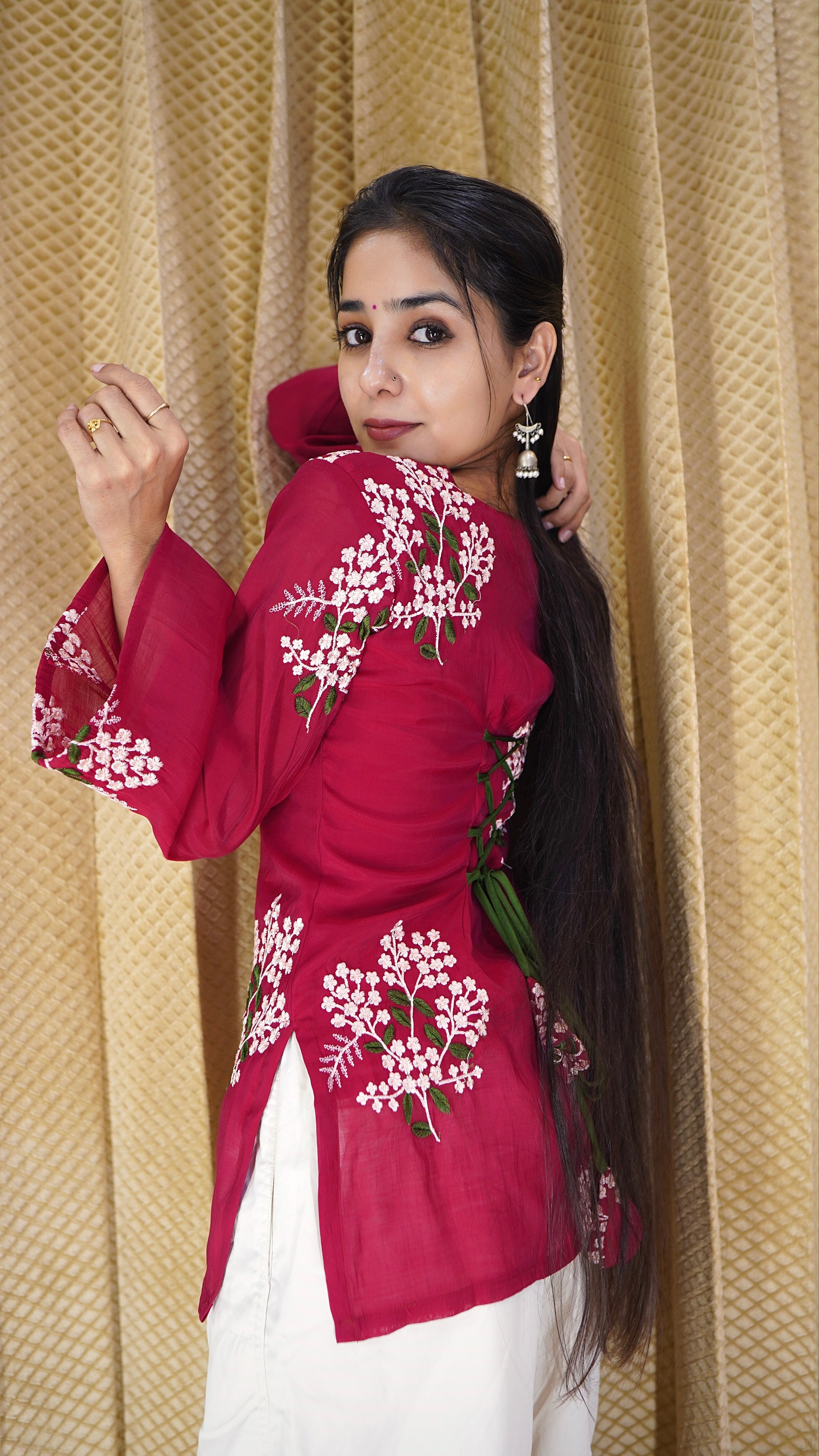 Elegant Chanderi Silk Thread-Work Kurti