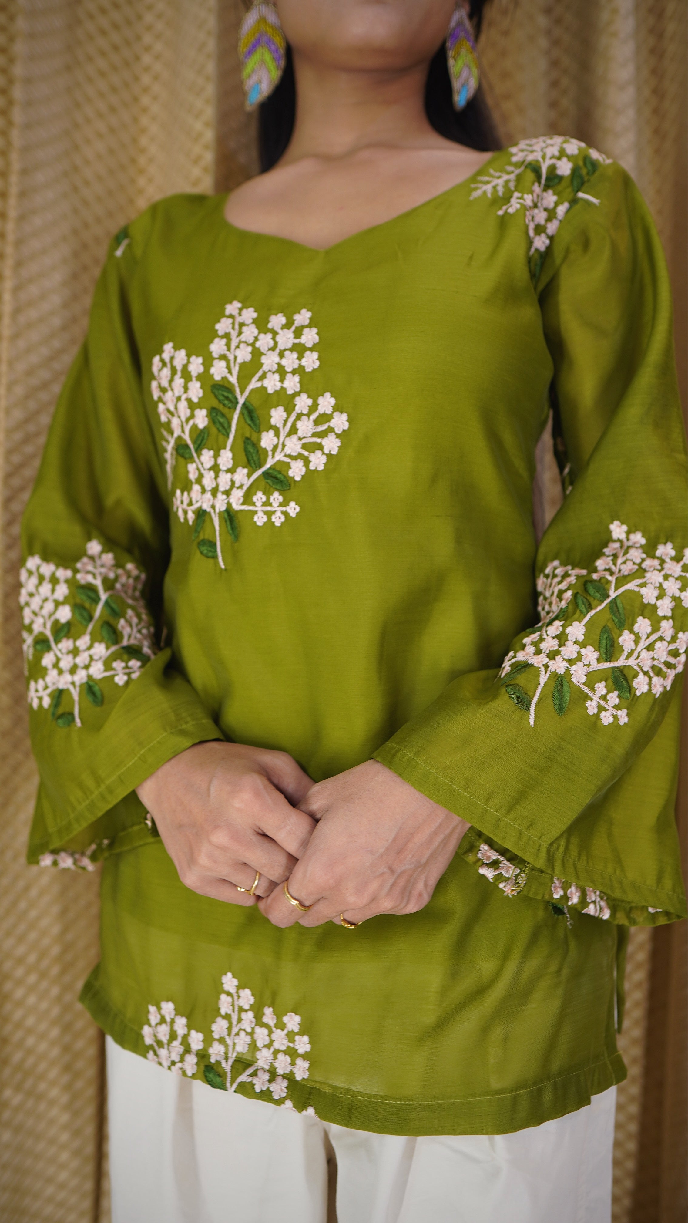 Elegant Chanderi Silk Thread-Work Kurti
