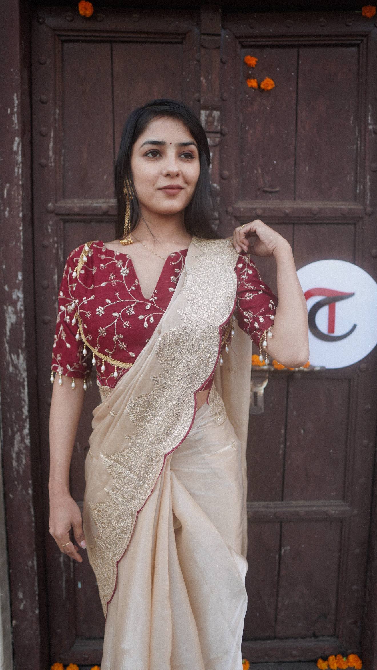 Trending Designer Collection: Champagne Gold & Red