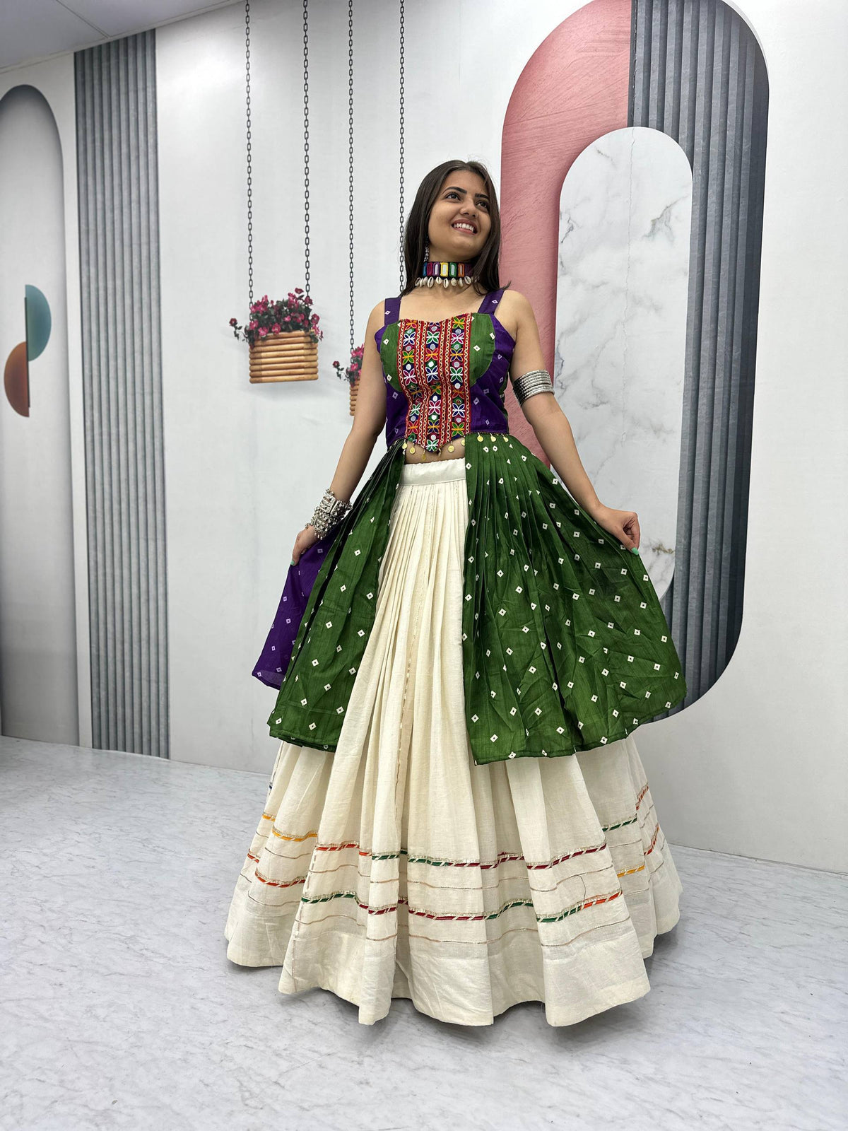 ✨Bandhej Lehenga Choli – 6 Meter Flair✨